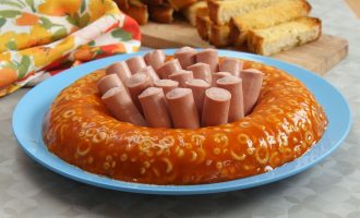 This Cannot Be a Real Dish: Spaghetti-O Jello with Vienna Sausage