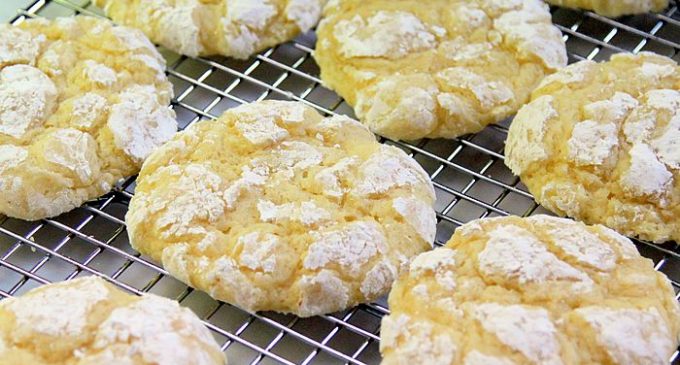 St. Louis Gooey Butter Cookies Are The Best Soft Cookies Most People Have Never Had