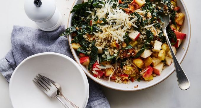 Make Ahead Lunch: Kale and Bulgur Salad With Brown Butter & Apple Dressing