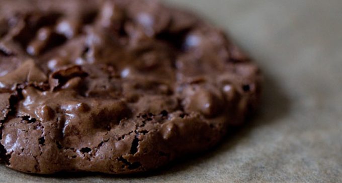 These Chocolate Puddle Cookies Are Crispy on the Outside and Gooey on the Inside