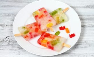 These Gummy Bear Popsicles Are the Biggest Thing on Social Media