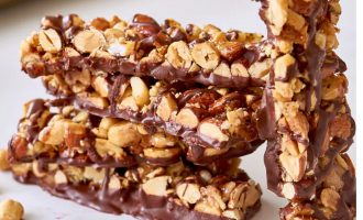 Copycat Recipe: Homemade KIND Bars