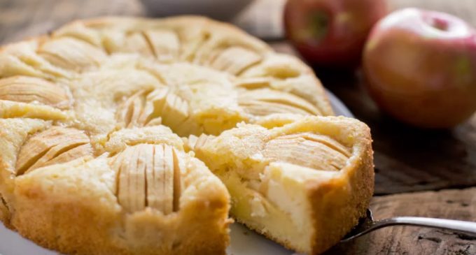 Sunken Apple Cake One Of Germany’s Favorite Desserts