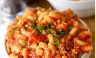Grandma’s Down Home Goulash
