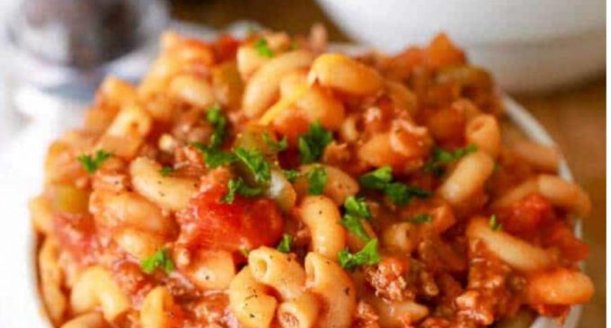 Grandma’s Down Home Goulash