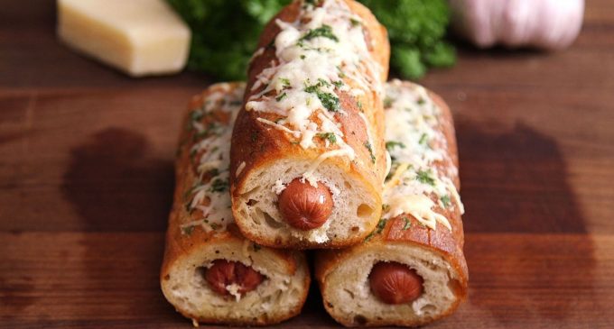 Garlic Bread Hot Dogs Are A Thing Now