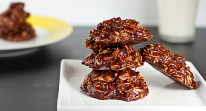 The No Bake Chocolate Oat Cookies We Craved As Children Are Making A Comeback