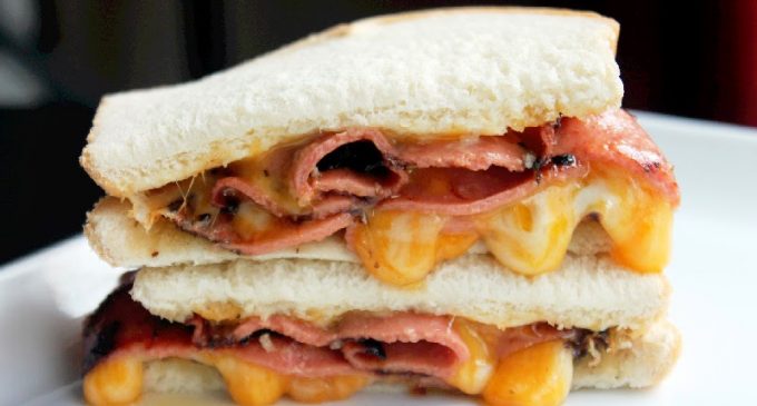 Fried Bologna Sandwiches Making a Comeback