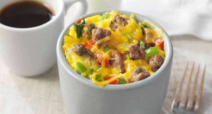 This 5 Minute Mug Meal Is The Best Way To Start The Day!