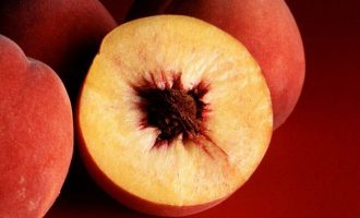 3 Of The Fastest Ways To Soften Peaches