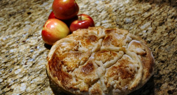 3 Of The Biggest Pie Baking Issues And How To Fix Them