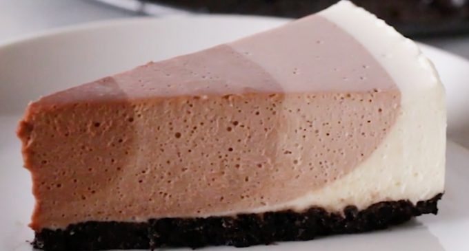 This Chocolate Ripple Cheesecake Is Every Chocolate Lovers Dream