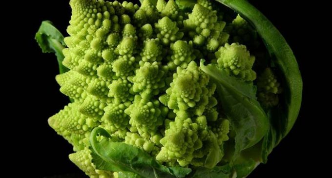 7 Strange Fruits And Veggies That Need To Be A Part of 2018