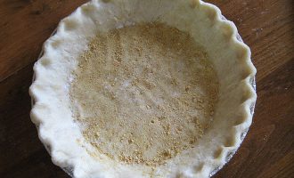 Never Struggle To Make A Pie Crust Again With This 4 Ingredient Recipe