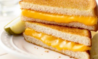 Making The Perfect Grilled Cheese Is All About This One Simple Ingredient