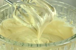 Simply Well-Balanced Sweet Frosting: Whipped Vanilla Buttercream ...