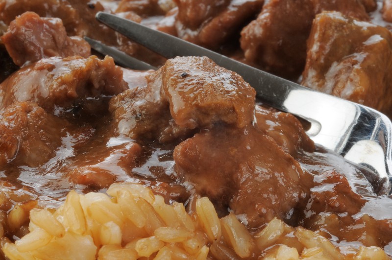 If These Tender & Juicy Steak Tips With Homemade Gravy & Rice Don’t Get