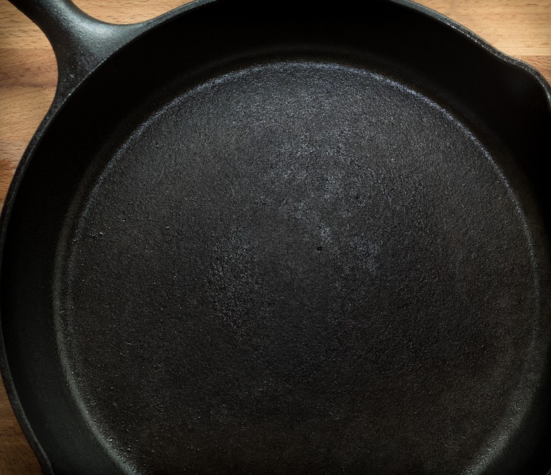 Do You Have A Cast Iron Skillet? Find Out How To Properly Season It