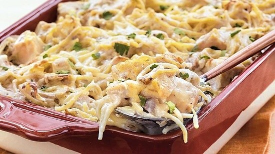 You Will Never Believe How Easy & Simple This Chicken Tetrazzini Bake ...