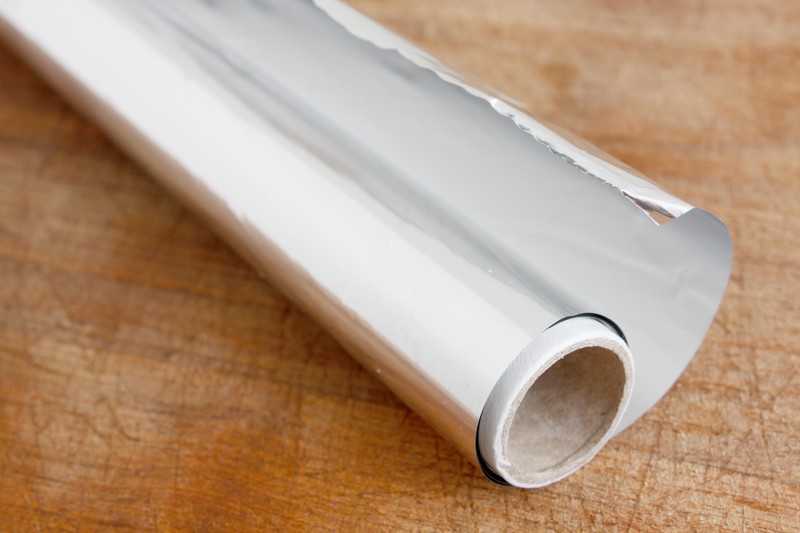 The Ultimate Guide For Any Cooking Scenario Parchment Paper Vs. Aluminum Foil Recipe Station