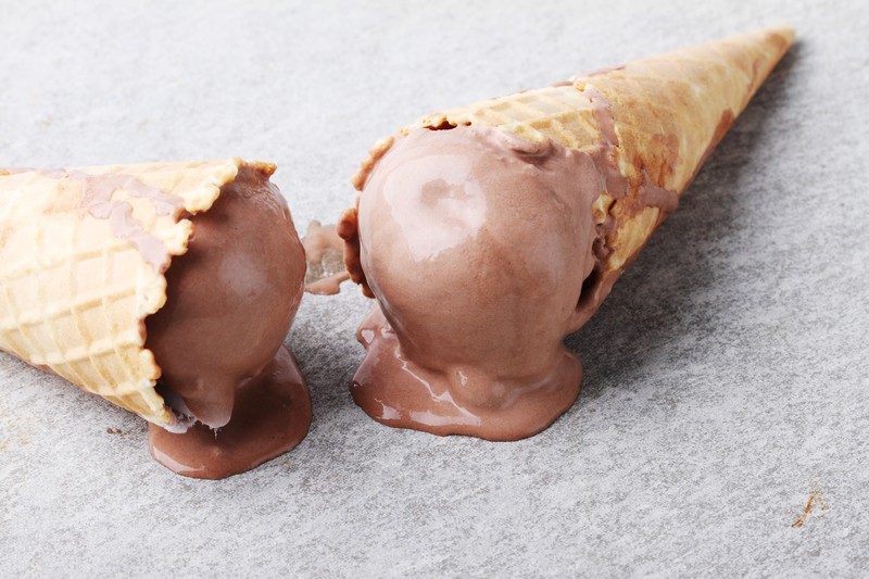 the-5-second-rule-for-dropped-food-does-not-exist-go-ahead-eat-it